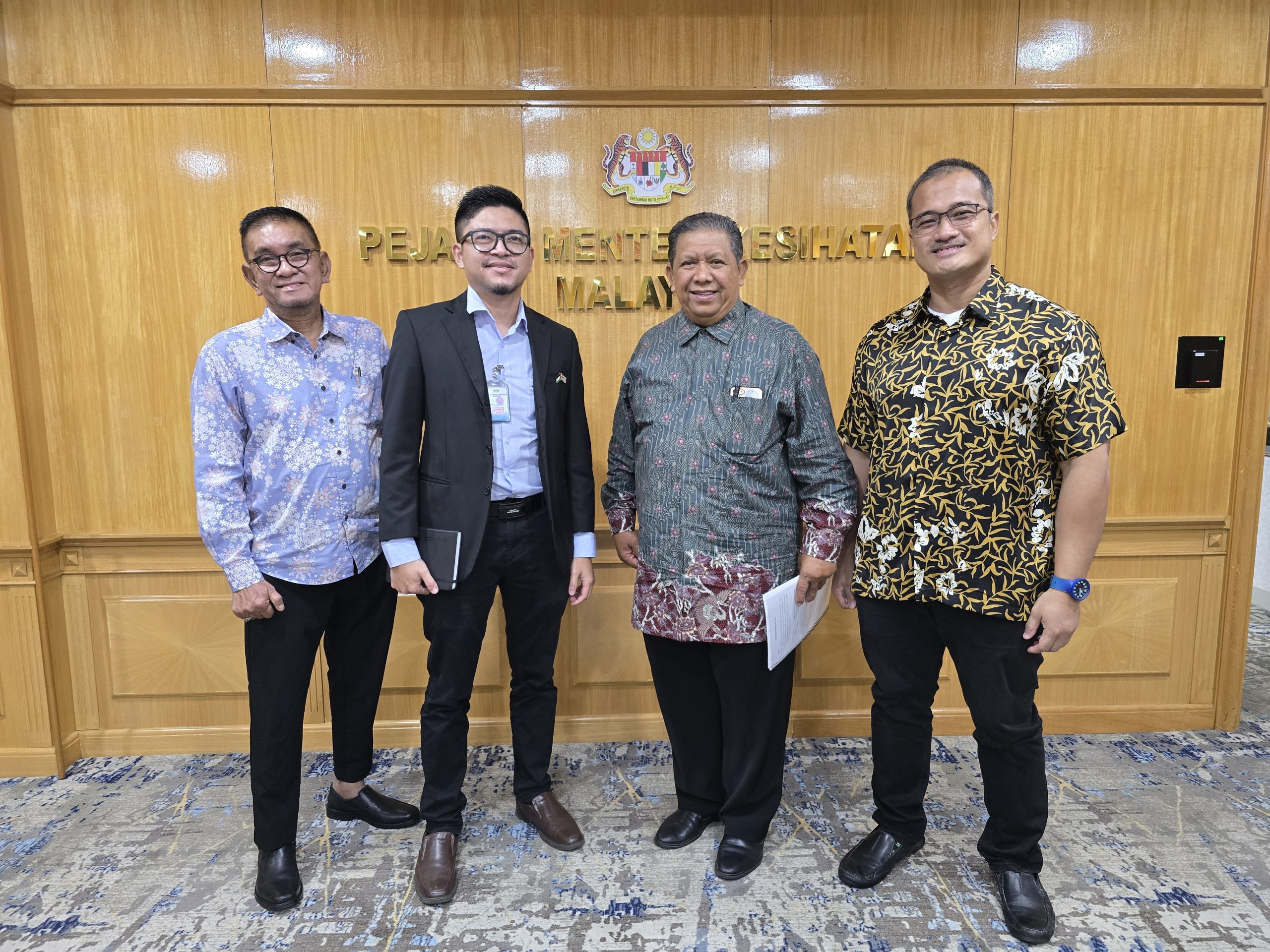 PENGASIH Malaysia Adakan Kunjung Hormat Kepada Menteri Kesihatan